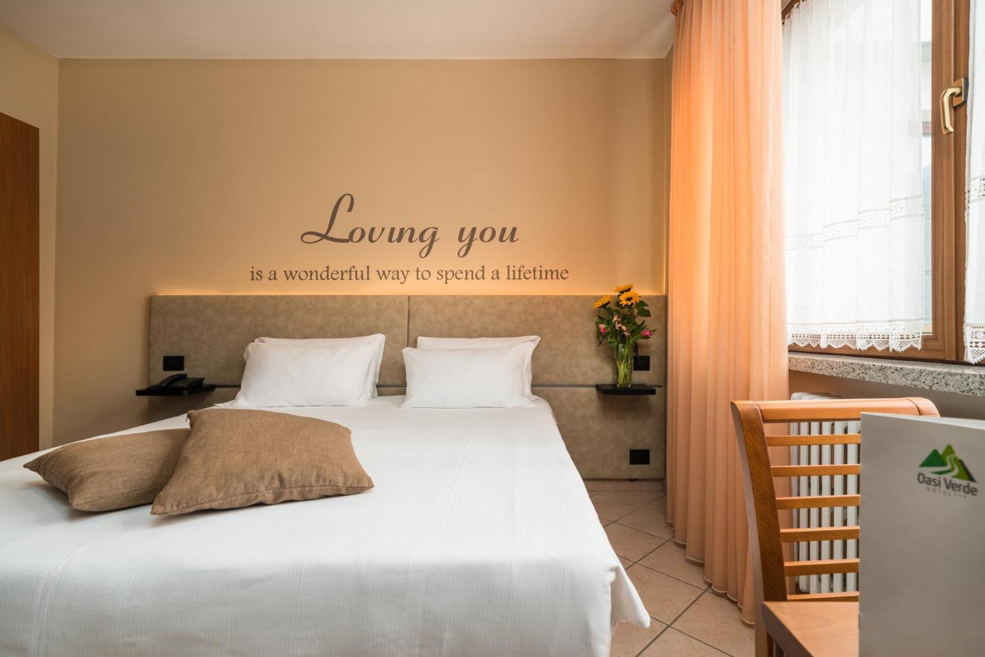 Hotel Oasi Verde Bienno Eksteriør bilde