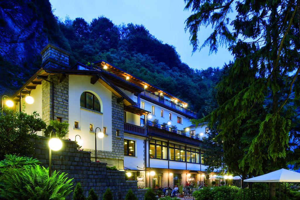 Hotel Oasi Verde Bienno Eksteriør bilde